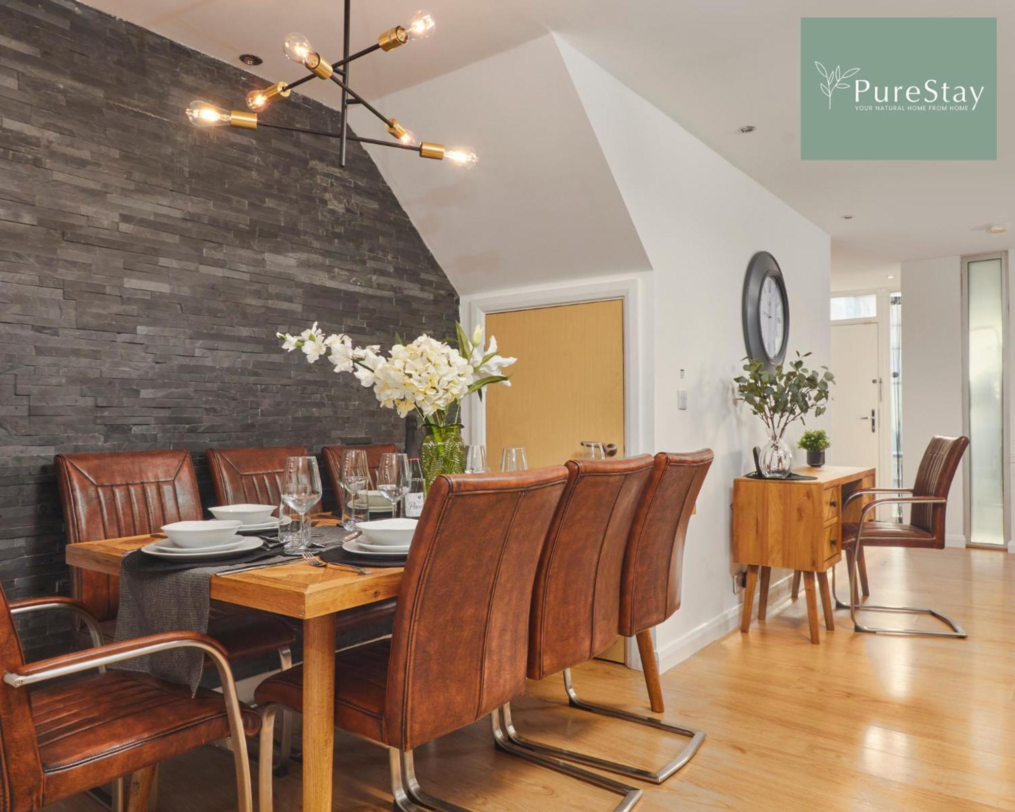 Superb House Manchester Near Etihad With Free Parking Sleeps 8 Εξωτερικό φωτογραφία