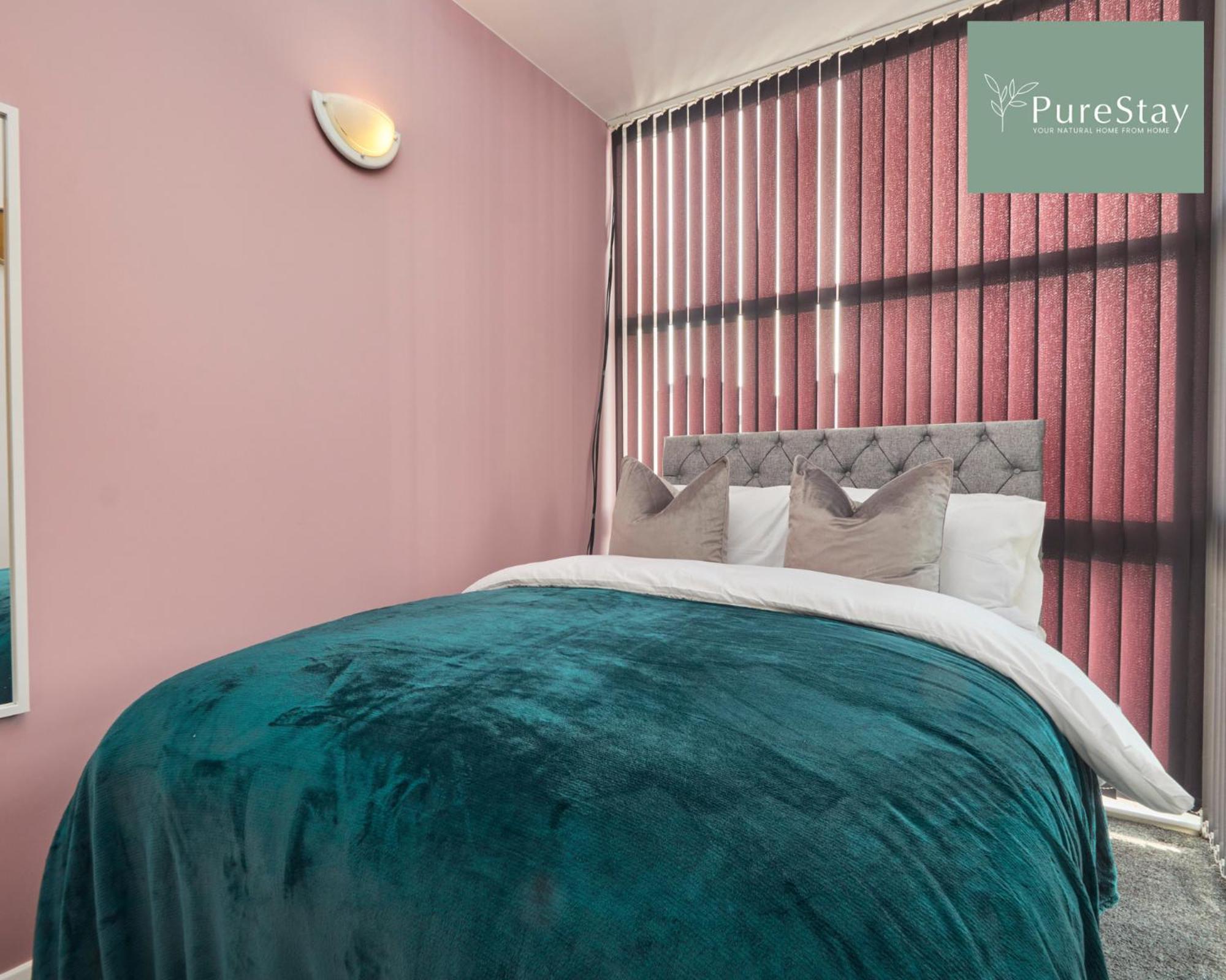 Superb House Manchester Near Etihad With Free Parking Sleeps 8 Εξωτερικό φωτογραφία