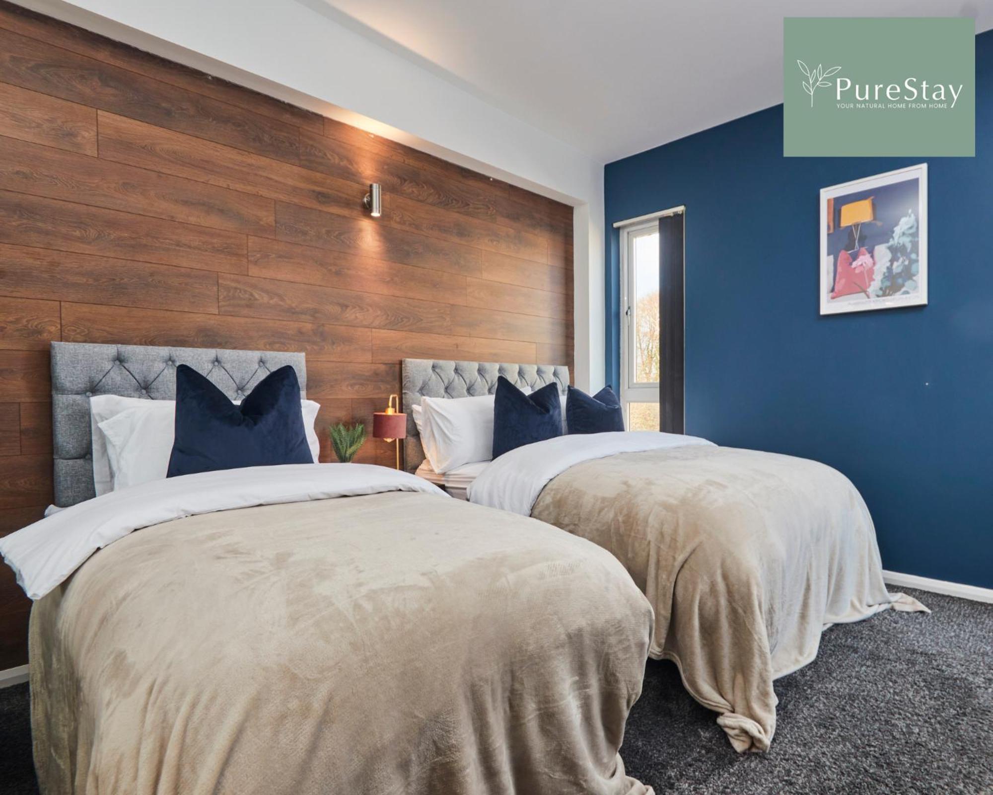 Superb House Manchester Near Etihad With Free Parking Sleeps 8 Εξωτερικό φωτογραφία